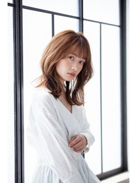 シェルベアー(Shell Bear) 【shellbear 銀座】大人可愛い外ハネミディアム