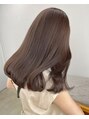 ヌード(nude) ブリーチなしでも艶と柔らかさのあるスタイルに
