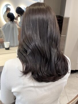 ネオリーブ チロル 横浜西口店(Neolive CiroL.) 大人可愛い鎖骨ミディアムレイヤー グレーベージュ