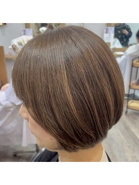 美容室 ラ・クープ 脱白髪染め大人ハイライト