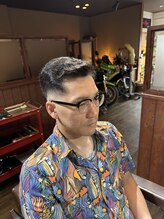 カットスペース キャロル(CUT SPACE CAROL) スキンフェード