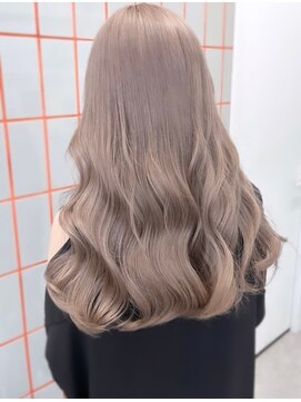 ベレーザ 渋谷(BELEZA) 6551ミルクティーアッシュベージュハイトーンカラーワンホンヘア