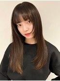 顔周りレイヤーカットくびれヘアミルクティーベージュカラー