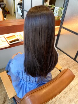 マーリャヘアー(mallia hair) レイヤースタイルレイヤーカットロングレイヤー小顔スタイル