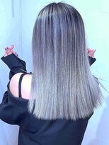 ブレイズヘアー(BLAZEhair)&nbsp;【ギャルスタイル】ホワイトバレイヤージュ×ブリーチ２回