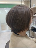 ショートボブ