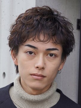 フィフス(fifth) 原宿緩めツイストスパイラルパーマメンズカットラウンドマッシュ