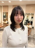 ミディアムハッシュカット