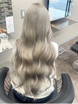 モアムー(Moremuu) シルバーカラー