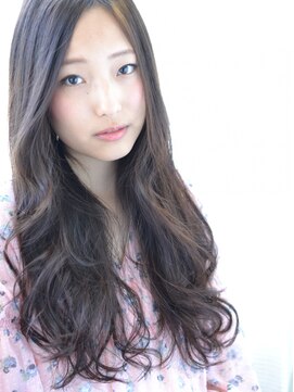 スノッブリコ(snob rico) 【snob rico】黒髪でも重くないマーメイドヘア