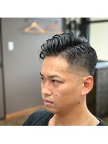 すがなみバーバーショップ&nbsp;フェード×震災刈りパーマ