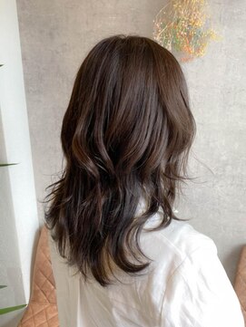 ユッカ エコル 塚口(YUCCA ekolu) 【 YUCCA 】大人可愛い20代30代40代レイヤー顔まわりウルフ