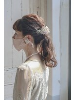 ホワイトルーム(White Room) ゆるふわポニーアレンジ