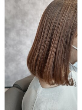 エム(em) ワンレンボブ