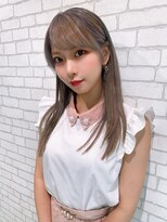 リア(Lia by KENJE)&nbsp;Lia＆汐見悠佑　透明感カラー＆ストレート♪