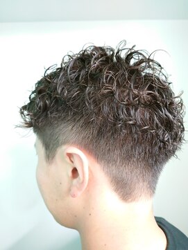 ヘアジーナ(Hair Jina) メンズスパイラルパーマ☆