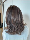 ナチュラルブラウン