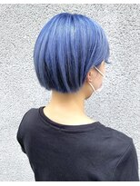 マノハル(MANOHARU)&nbsp;ブリーチ２回　推し色ブルージュマッシュショート