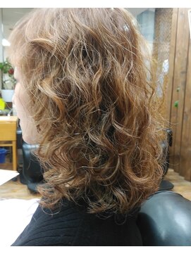 イーリング ロングカール