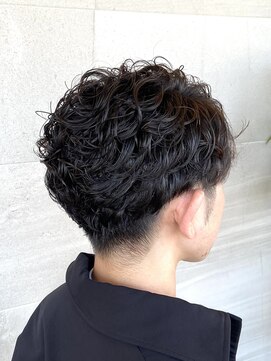 サロン Salon アイ アート 爽やか メンズパーマ