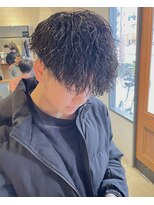フリーク バーバーショップ 都島店(FREAK BARBER SHOP) 黒髪王道モテマッシュ縦落ちツイストスパイラルパーマ