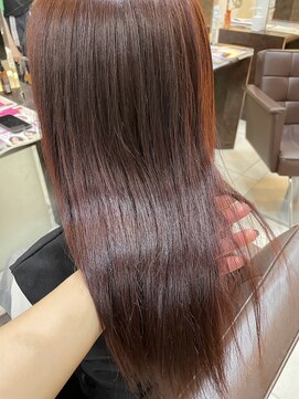 フォルテ 草薙店 ブリーチなし　チェリーレッドカラー　西村ひより