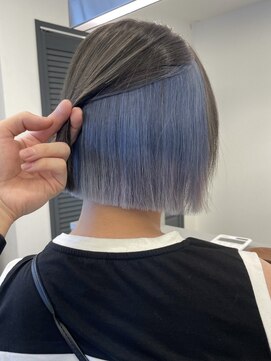 ルーブ トウキョウ(Loob. TOKYO) デザインカラー黒髪インナーカラーピンクアンブレラカラー韓国