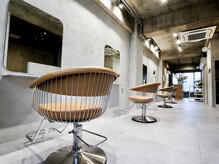 ヒュー(Hue)の雰囲気（外観とのギャップを是非！Hueこだわりの空間で寛いでください♪）
