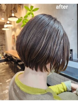 ブルー 青葉台(BLUE) 襟足すっきりショート。