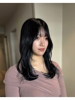 ビジョン 赤坂(vision)&nbsp;顔型補正！レイヤーカット+ブルーブラック