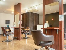 クラール ヘアー(Klar Hair)の雰囲気（ゆったりできる椅子に貸し切り空間のくつろげる店内♪）