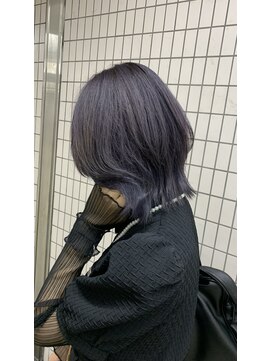 リジー(Litzy) ウルフカット／嶋田　綺星