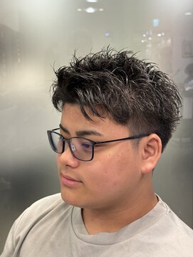 スカイシープレイス 錦糸町 黒髪スパイキーショート【メンズ/理容室/錦糸町/フェード】