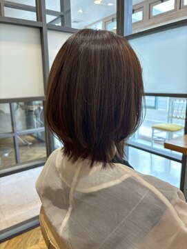ヘア ルーナ バイ アプリーレ(hair lune by Aprire) 20代30代40代大人可愛い外ハネひし形小顔スタイル