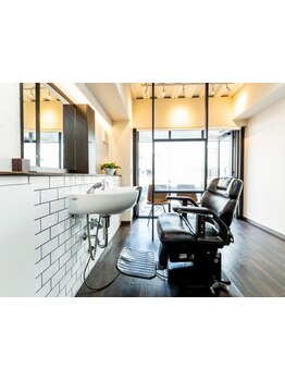 忙しいあなたにぴったり！完全プライベート空間でリラックスしながら身だしなみを整えましょう！