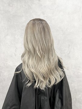 サロウィン(SALOWIN) シャードルーツ/名古屋/栄