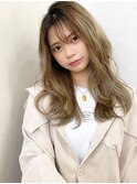 梅田/髪質改善/ハイトーンカラー×顔回りレイヤーロング