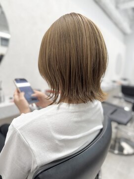 ノアル 大宮店(NOAHL) ショートレイヤー　M