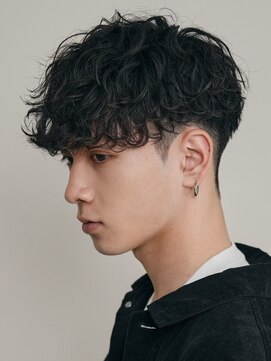 フィフス 天神大名(fifth) 天神大名スペインカールツイストパーマフェードフリンジカット