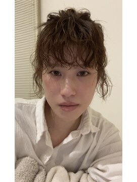 ナヌーク ダイカンヤマ(nanuk daikanyama) 前髪パーマと透け感ベージュカラー