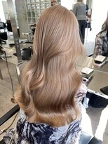 サンク 原宿 表参道(cinq) 原宿ベージュカラーケアブリーチレイヤーカットミルクティー前髪