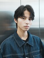 レタッチバイフィフス(RETOUCH by fifth) センターパート×フェザーパーマ