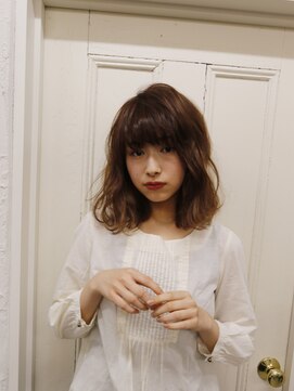 オペラ(OPERA by BALLET HAIR) アッシュベージュボブ