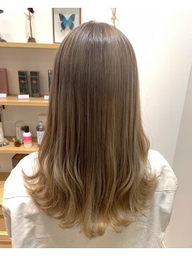 シーツー 三吉店(C2) ミルクティーベージュ