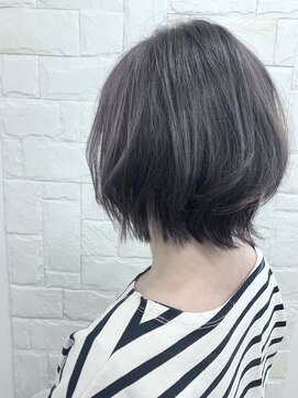 ディープ(Deep) 外はねミディアム