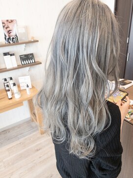 ロンド ヘアー(Rondo. Hair) ホワイトグレージュ