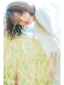 ガーランドウメダ(Garland umeda) リラックスウェーブ_セミロング_000391