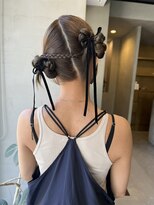 お呼ばれアレンジ♪20代30代大人可愛いタイトツインシニョン