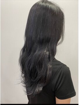 美容室 メザミー MESAMIES 黒髪暗髪 ゆるふわウェーブロング ツヤ髪髪質改善