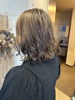 アチーブ ヘア デザイン(achieve hair design)&nbsp;ハイライトカラーミルクティーベージュケアブリーチダブルカラー